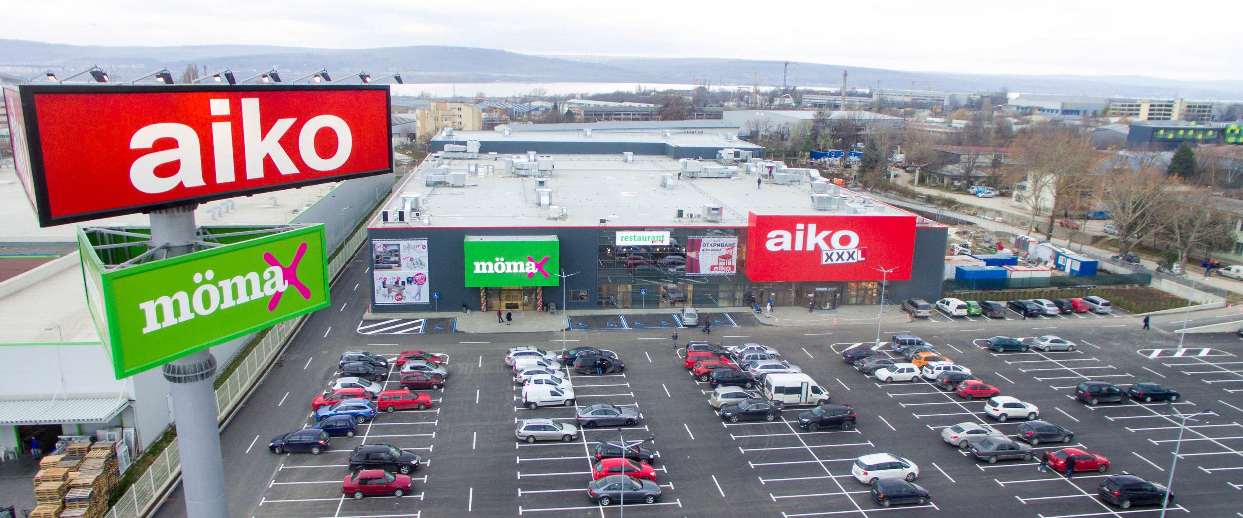 Furniture store Aiko and Mömax - Varna