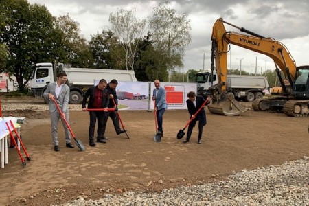 The construction of the Fantastico supermarket in Pernik has started